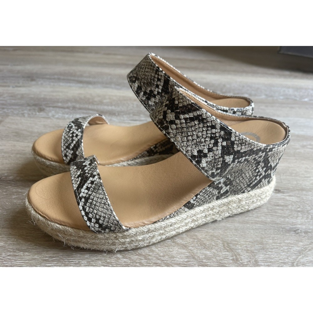 Journee Collection Sandals Womens 7.5 Brown White Alissa Snake Skin Espadrilles - Picture 2 of 8